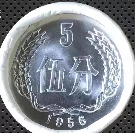 1956�������Ʒ��ö��ֵ100Ԫ���ҡ�