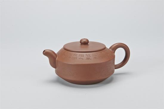СƷ   ϣˮ  2013  380 CC