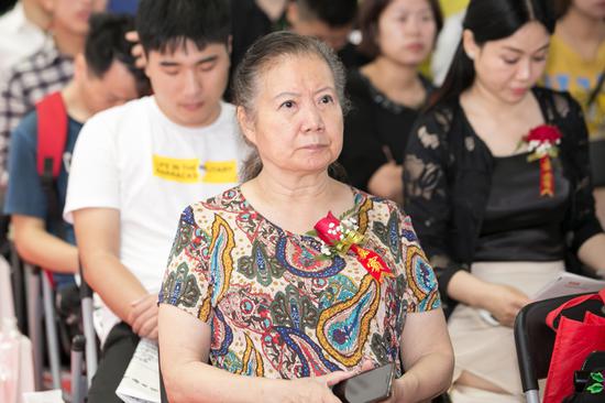 八路军研究会太行分会会长,开国上将李达之女李彤妍女士在开幕式现场