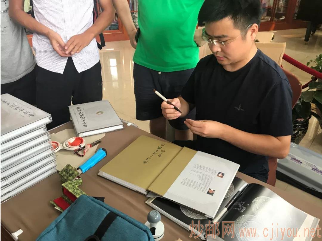 正在上传... 图片